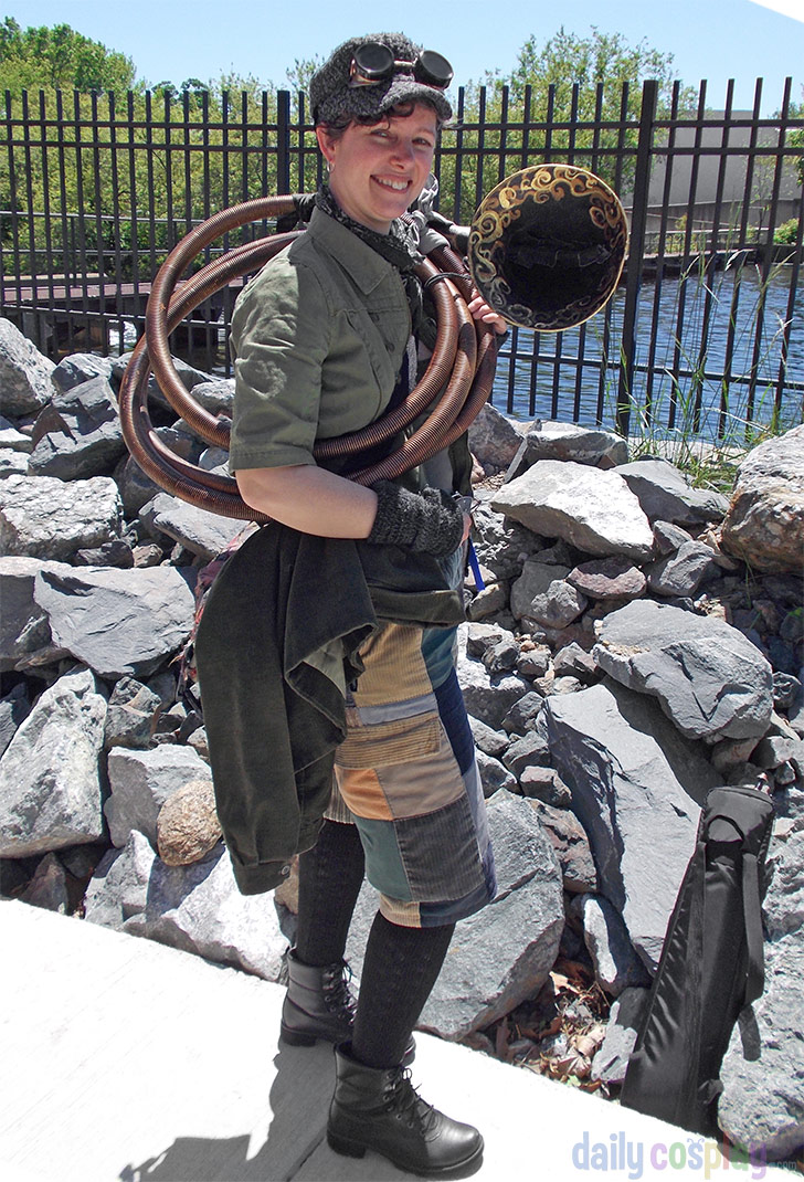 J. Kerenaith Munro - Steampunk Busker
