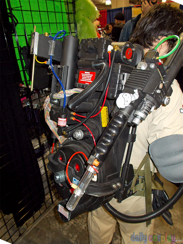 Ghostbuster / Ghostbusters